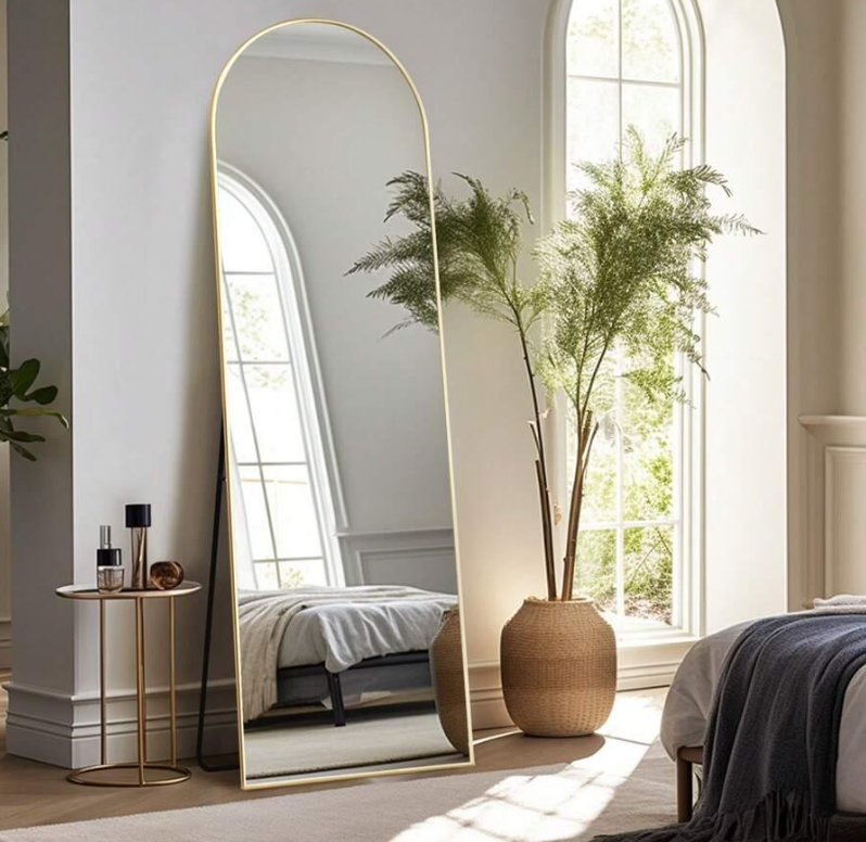 How to Choose the Perfect Bedroom Mirror for a Brighter, More Elegant Space