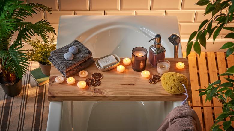 Summer Bath Essentials That Make Your Bathroom Feel Fresh and Relaxing