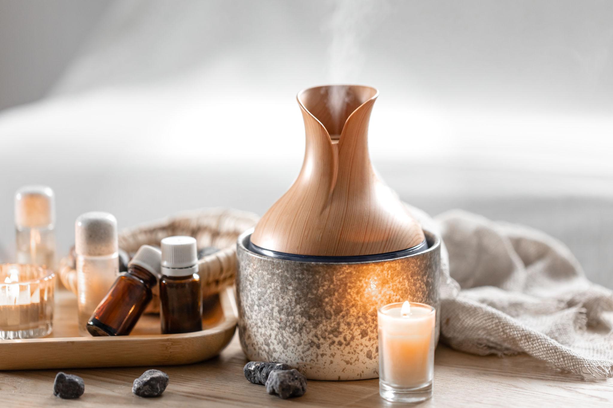 The Best Aroma Oils for Sleep, Relaxation, and Stress Relief