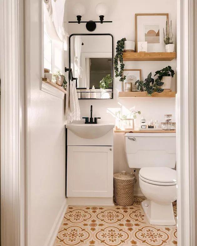 How to Make a Small Bathroom Feel Bigger, Brighter, and More Cozy