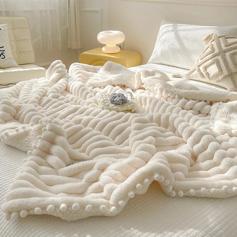 Blankets & Throws