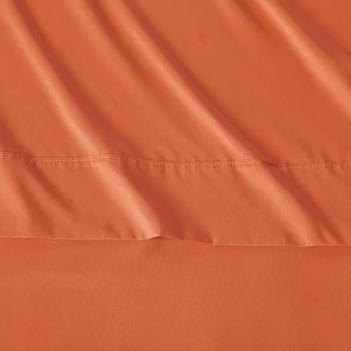 Amazon Basics Lightweight Super Soft Breathable Wrinkle-Free Microfiber 3-Piece - Image 4