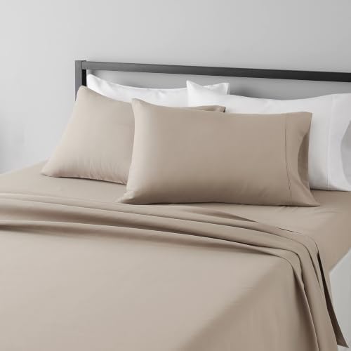 Amazon Basics Lightweight Super Soft Easy Care Wrinkle Free Breathable by AmazonBasics