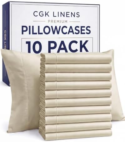 King Pillow Cases by CGKUnlimited
