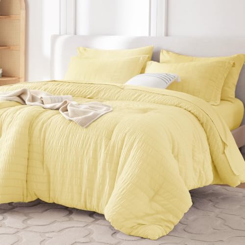MUXHOMO 7 Pieces Oversized Queen Comforter Set, Seersucker Bed in a Bag by MUXHOMO