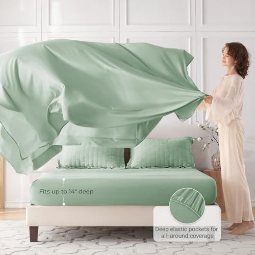 MUXHOMO 7 Pieces Oversized King Comforter Set, Seersucker Bed in a Bag - Image 3