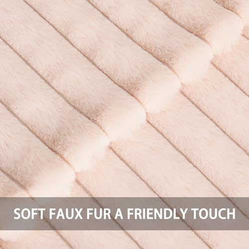Pack of 2 Faux Fur Christmas Throw Pillow Covers 22x22 Inch, Light Pink - Image 2
