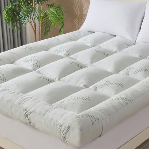 WhatsBedding 5 Inch Memory Foam Mattress Topper Twin by WhatsBedding