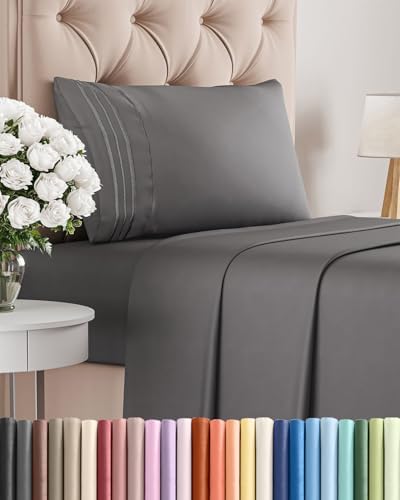 Twin Size 3 Piece Sheet Set by CGKUnlimited