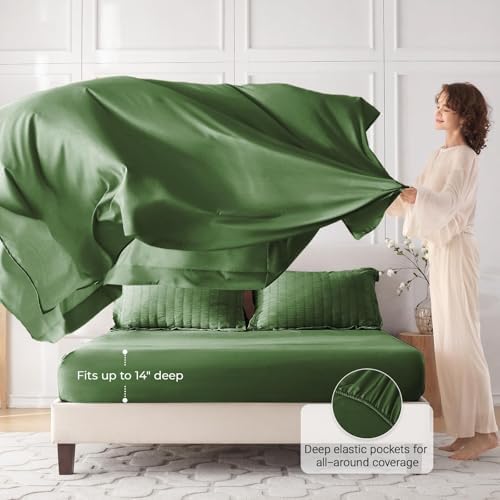 MUXHOMO 7 Pieces King Comforter Set, Seersucker Bed in a Bag King Size - Image 3