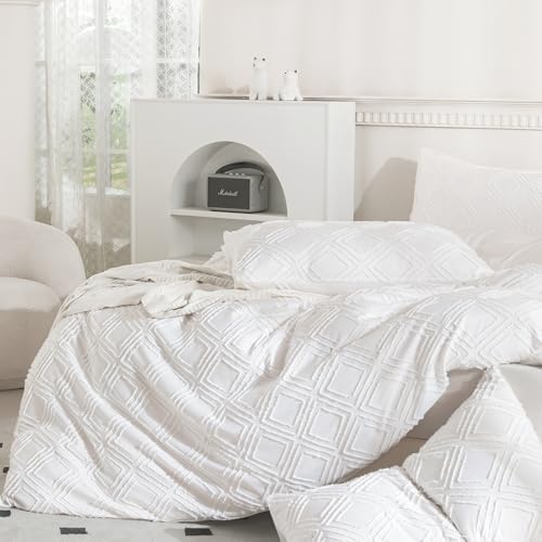 JELLYMONI Bright White Grid Tufted Pillowcases King Size - Image 3