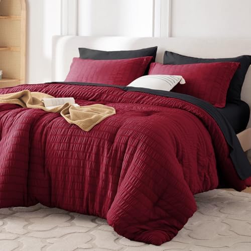 MUXHOMO 7 Pieces Oversized Queen Comforter Set, Seersucker Bed in a Bag by MUXHOMO