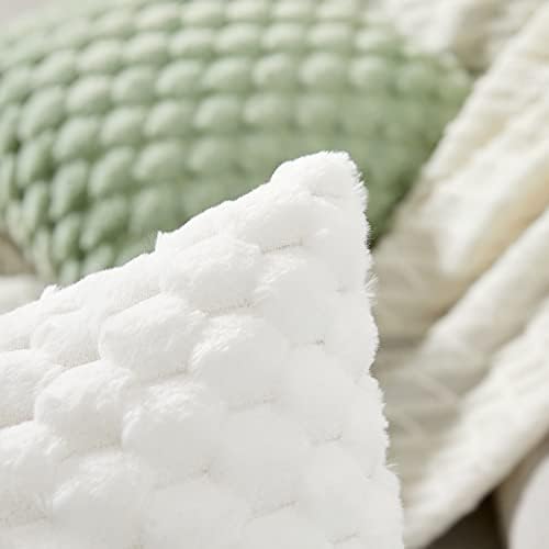 Yaertun Pack of 2 Super Soft Cozy Lumbar Decorative Throw Pillow Covers Fuzzy - Image 3