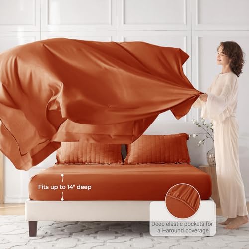MUXHOMO 7 Pieces Oversized King Comforter Set, Seersucker Bed in a Bag - Image 3