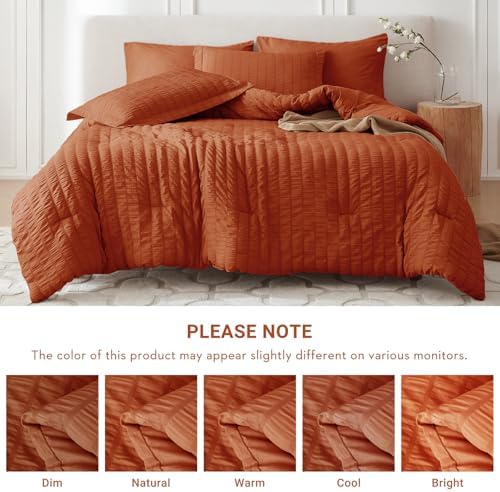 MUXHOMO 7 Pieces Oversized King Comforter Set, Seersucker Bed in a Bag - Image 5