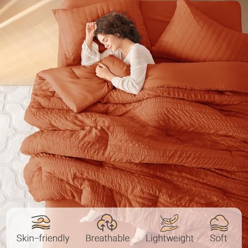 MUXHOMO 7 Pieces Queen Comforter Set, Seersucker Bed in a Bag Queen Size - Image 2