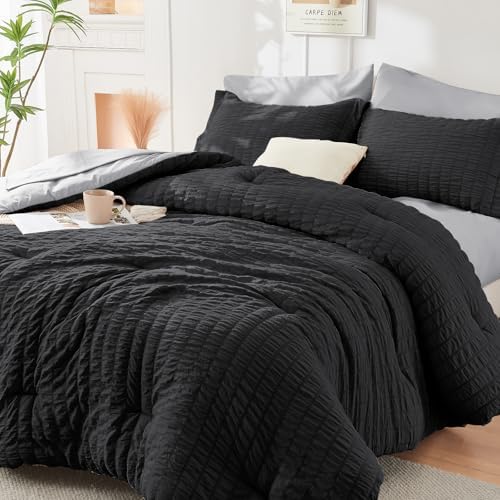 HYMOKEGE Black/Light Grey Oversized Queen Comforter Set Seersucker 7 Pieces by HYMOKEGE