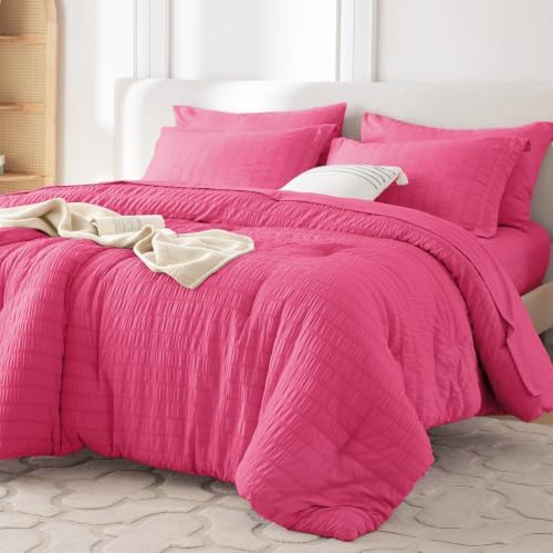 MUXHOMO 7 Pieces Oversized King Comforter Set, Seersucker Bed in a Bag by MUXHOMO