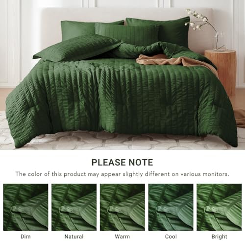 MUXHOMO 7 Pieces Oversized King Comforter Set, Seersucker Bed in a Bag - Image 5