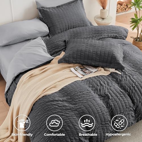 HYMOKEGE Dark Grey/Light Grey Queen Comforter Set Seersucker 7 Pieces, All - Image 3