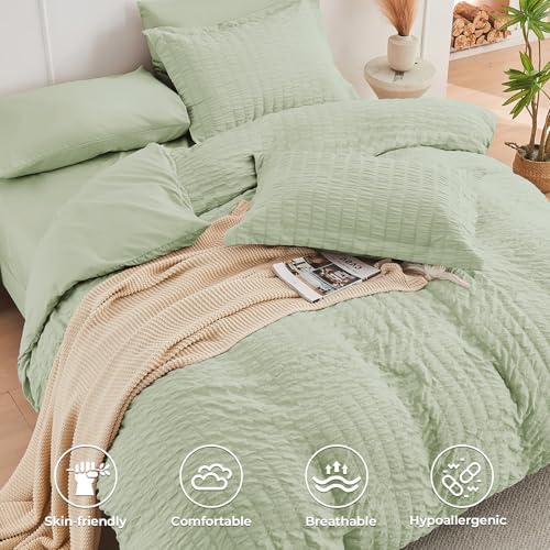 HYMOKEGE Light Green Oversized Queen Comforter Set Seersucker 7 Pieces - Image 3