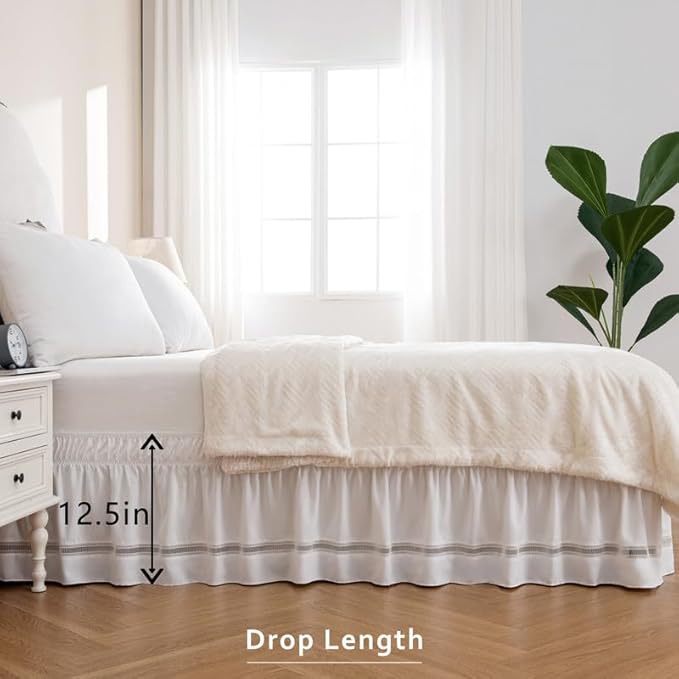 MIYE Wrap Around Ruffled Lace Bed Skirt, Elastic Dust Ruffle with Adjustable Belts, Easy to Put On, Bed Frame Cover, Machine Washable (Ruffled Lace/White, King/Queen-12.5" Drop)