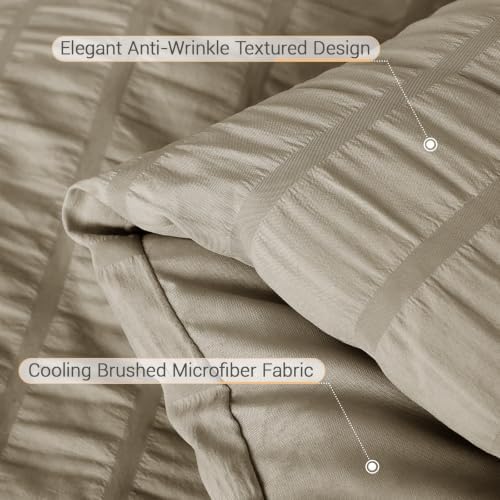 MUXHOMO 7 Pieces King Comforter Set, Seersucker Bed in a Bag King Size - Image 6