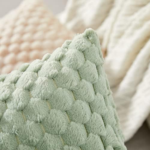 Yaertun Pack of 2 Super Soft Cozy Decorative Throw Pillow Covers Fuzzy Plush - Image 3