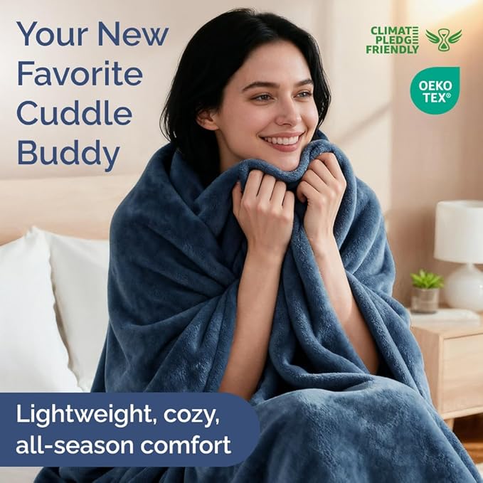 Ultra Soft Fleece Blanket Throw Size - Flannel Fleece Luxury Throw Blanket - Lightweight for Couch Bed Chair - Thick, Warm and Breathable - All Season Cozy Fuzzy, Anti-Static Microplush Bedding, Navy