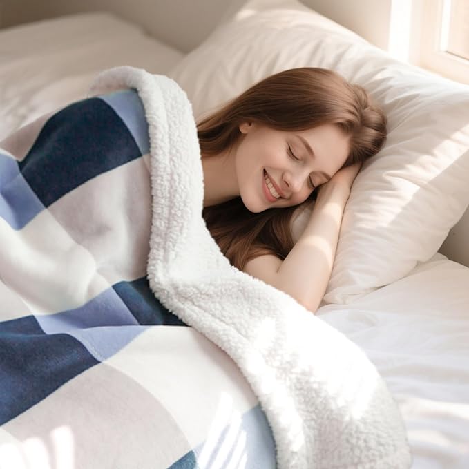 Blanket for Women, Sherpa Throw Blanket for Couch, Flannel Cozy Soft Blanket for Bed - Fleece, Gray-Soft Blue, 80x90 Inches