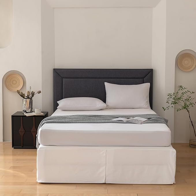 Queen Bed Skirt, Grid Plaid Soft Quadruple Pleated Ruffle Bed Skirt, Tailored Dust Ruffle 18 Inch Drop Easy Fit, Machine Washable (White)