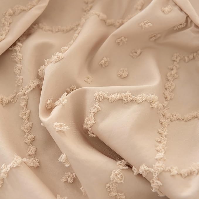 Bed Skirt Queen Size，Ruffled Cream Bed Skirt with Split Corners，Queen Bed Skirt 14 Inch Drop, Boho Tufted Shabby Chic Queen Size Bed Skirt, Bed Skirts Queen Size