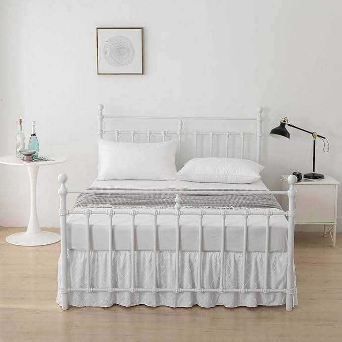 Bed Skirt Queen Size Ruffled Bed Skirt with Split Corners, 12 Inch Drop Dust Ruffle Bed Skirts with Platform, Boho Tufted Shabby Chic Queen Size Bed Skirts, White