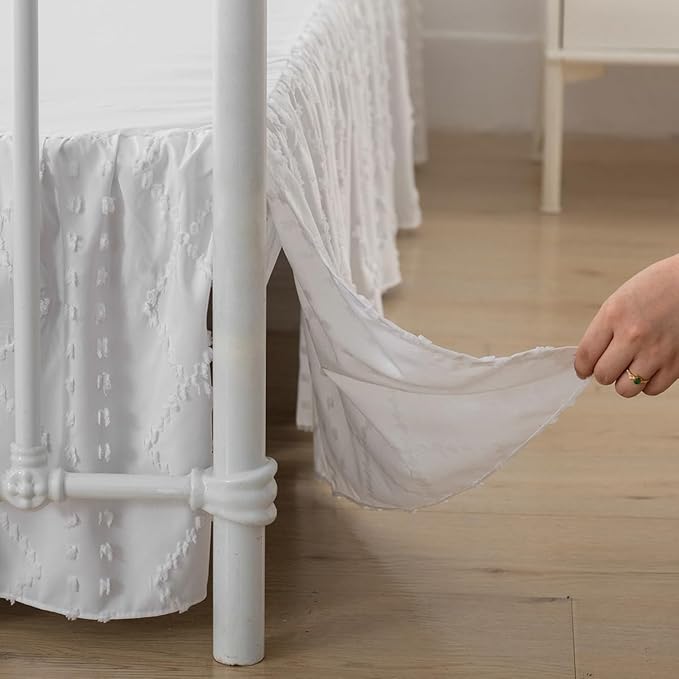 Bed Skirt Full Size Ruffled Bed Skirt with Split Corners, 14 Inch Drop Dust Ruffle Bed Skirts with Platform, Boho Tufted Shabby Chic Full Size Bed Skirts, White