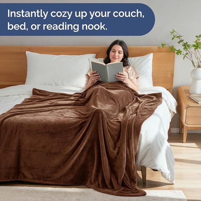 Ultra Soft Fleece Blanket Twin Size - Flannel Fleece Luxury Twin Blanket - Lightweight for Couch Bed Chair - Thick, Warm and Breathable - All Season Cozy Fuzzy, Anti-Static Microplush Bedding, Brown