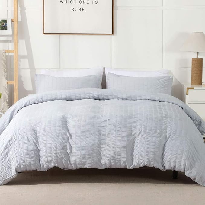 AveLom Light Gray Duvet Cover King(104 x 90 inches), 3 Pieces (1 Duvet Cover, 2 Pillow Cases), Seersucker Striped Soft Washed Microfiber Textured Duvet Cover Set with Zipper Closure, Corner Ties