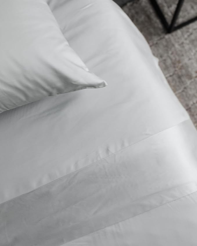 Cozy Earth Luxury Bed Sheet Set - 100% Viscose from Bamboo Fabric, Ultra-Soft & Breathable, Fits Regular & Deep Pocket Mattresses up to 20" - 4 Pieces Twin Sheet Set Gray