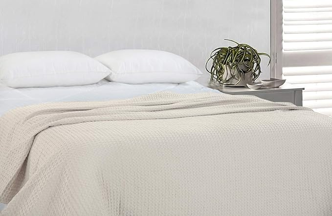 HILLFAIR 100% Combed Cotton Blanket– Twin Size Bed Blankets– Warm Soft All Season Breathable Lightweight Summer Blankets– Waffle Weave Home Decor Bed Blanket- Ivory Twin Bed Cotton Blankets/Bedcovers