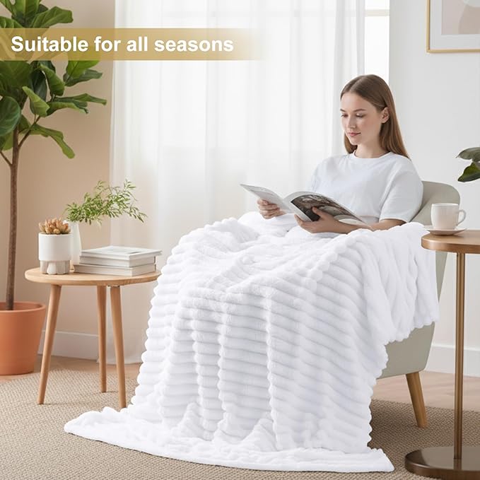 decorUhome Christmas Soft Fleece White Throw Blanket for Couch, Cozy Fluffy Plush Flannel Striped Blanket for Sofa Bed, Lightweight Decorative Ribbed Fuzzy Blanket for Woman, 50x60 Inches