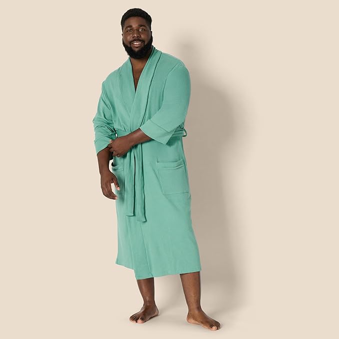 Amazon Essentials Mens Lightweight Waffle Bathrobe (Available in Big & Tall)
