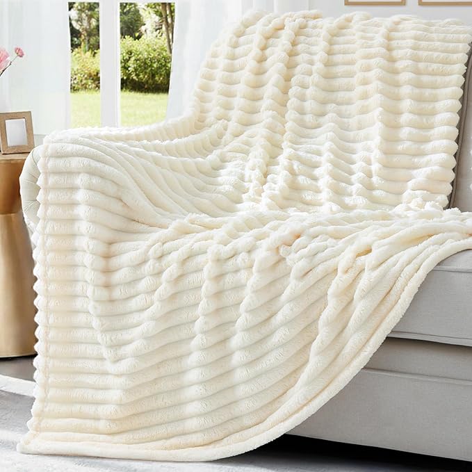 decorUhome Christmas Soft Fleece Cream White Blanket King Size for Bed, Cozy Fluffy Plush Flannel Large Striped Throws for Couch Sofa, Lightweight Decorative Fuzzy Blanket for Woman, 108x90 Inches