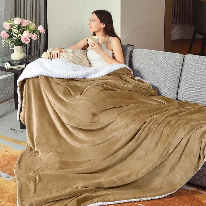 KAWAHOME Sherpa Fleece Throw Blanket for Bed - Extra Warm and Heavy Thick Throw Blankets for Winter, Super Soft 500GSM Plush Blanket, 50"X 60" Camel