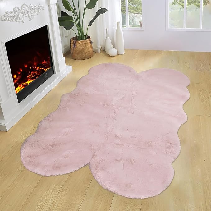Latepis Light Pink Accent 4x6 Rug for Girls Room Non-Slip Faux Rabbit Fur Rugs Alfombras para Habitacion Washable Fluffy Rug for Living Room Bedroom and Play Room