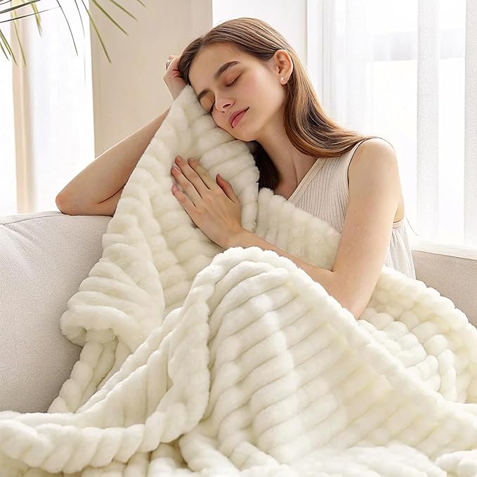 decorUhome Christmas Soft Fleece Cream White Blanket Queen Size for Bed, Cozy Fluffy Plush Flannel Large Striped Throws for Couch Sofa, Lightweight Decorative Fuzzy Blanket for Woman, 90x90 Inches