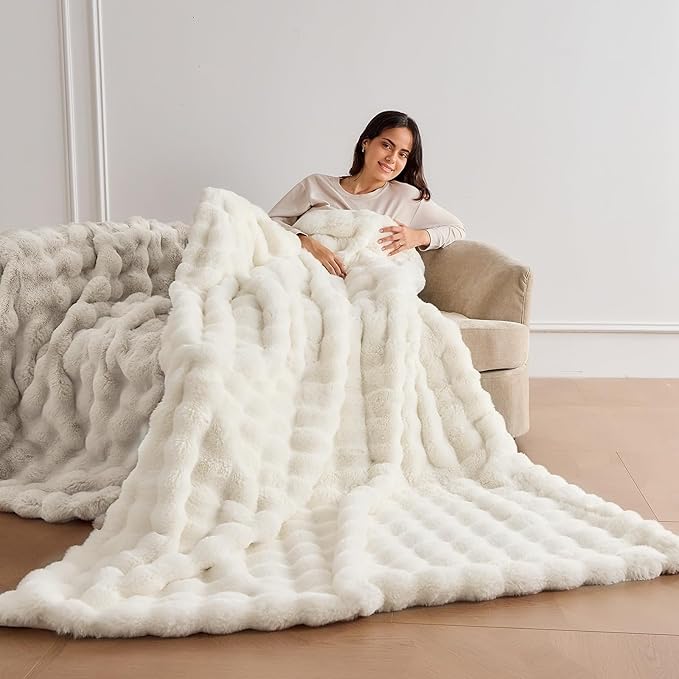 Fluffy Blanket for Couch Soft Luxury Faux Rabbit Fur Throw Blanket Cozy Fuzzy Plush Bubble Thick Warm Decorative Throw for Bed, Sofa (Twin Size 60''x80'', Cream White)