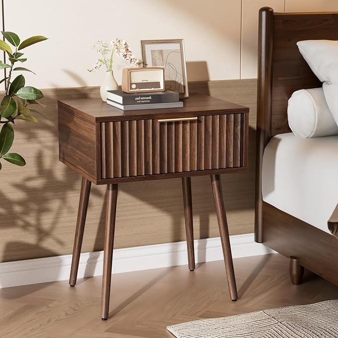 VINGLI Fluted Nightstand with Drawer, 19" W Mid Century Modern Nightstand for Bedroom, Bedside Table, End Tables Bedroom, Wood Night Stand, Walnut, 18.9" W*14.96" D*24" H