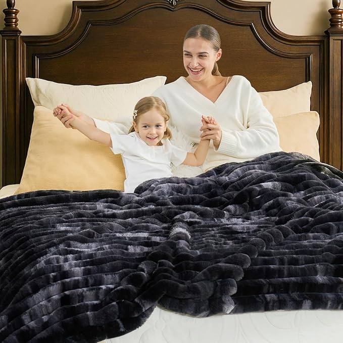Cozy Bliss Faux Fur Throw Blanket for Couch, Cozy Warm Plush Striped Blanket for Sofa Bedroom Living Room, 108 * 90 Inches Tie-dye Black