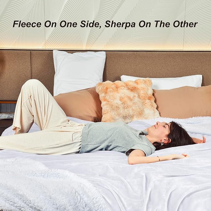 KAWAHOME Sherpa Fleece King Size Blanket for Bed - Extra Warm and Heavy Thick Blankets for Winter, Super Soft 500GSM Plush Blanket, 108" X 90" White