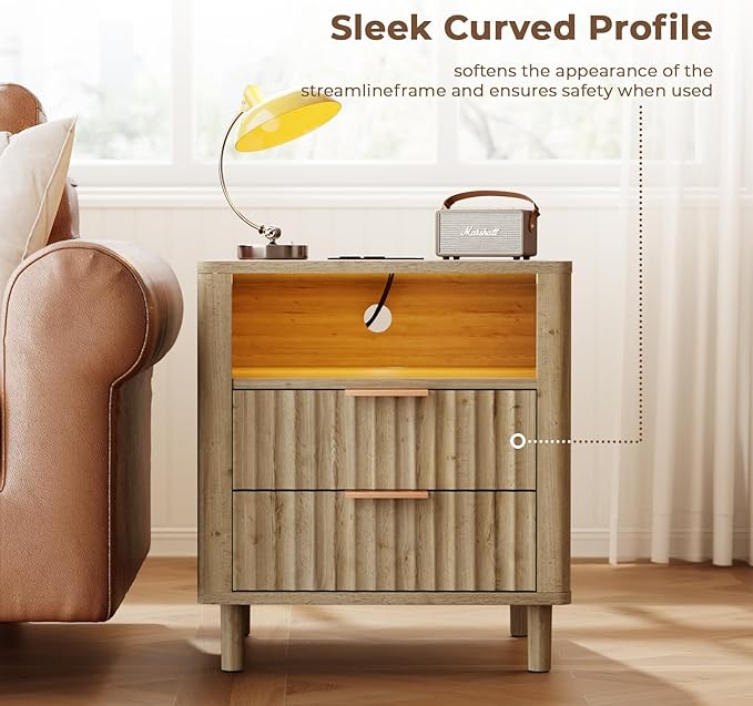 Fluted Nightstand Set of 2, 2 Drawers Storage Bedside Table with Charging Station, Wood Modern Nightstand with Open Shelf, Curved Profile Design, End Table for Indoor Room Bedroom, Oak