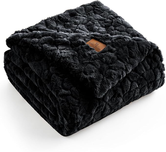Cozy Bliss Faux Fur Throw Blanket for Couch, Fuzzy Soft Plush Thick Warm Fluffy Reversible Wave Textured Blanket for Sofa Bedroom Living Room, 55 * 70 Inches Black